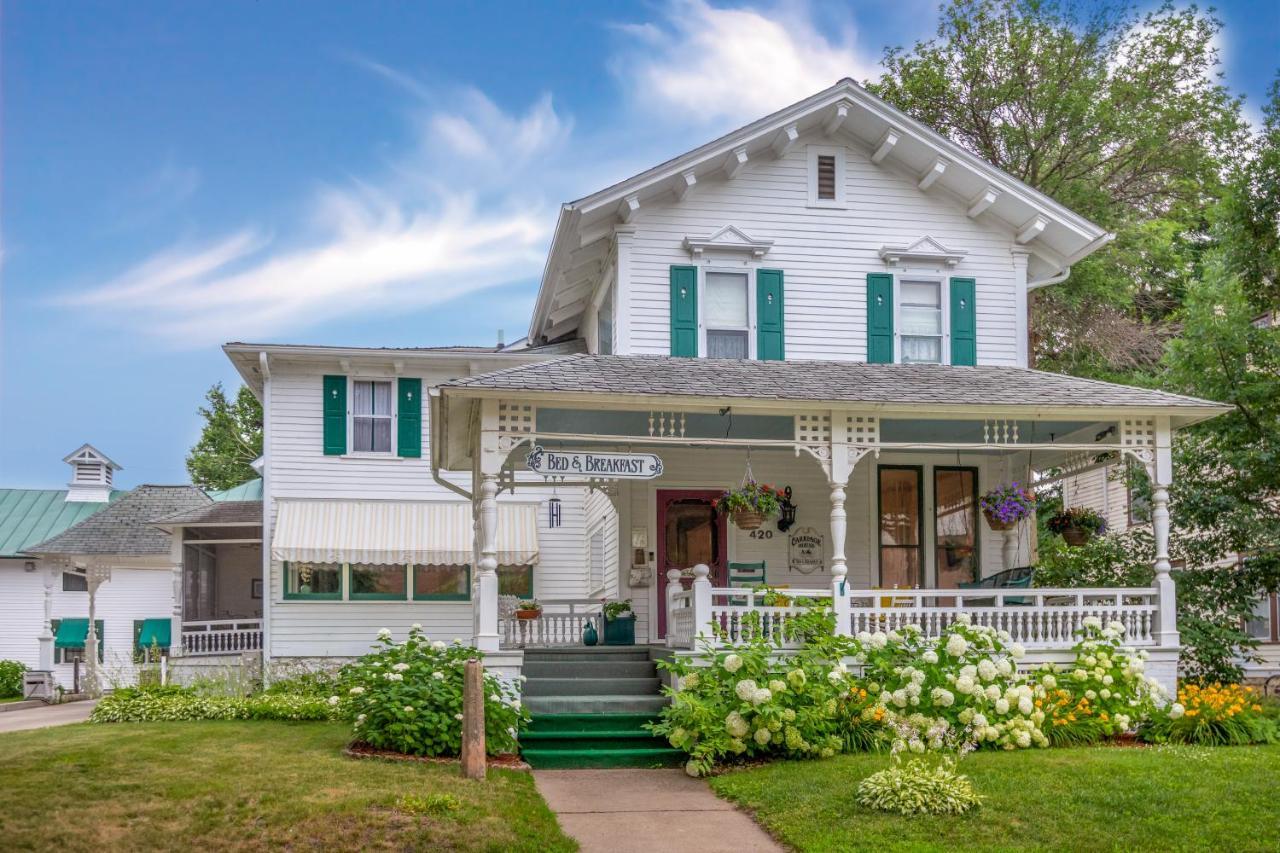 Carriage House Bed & Breakfast Winona Extérieur photo