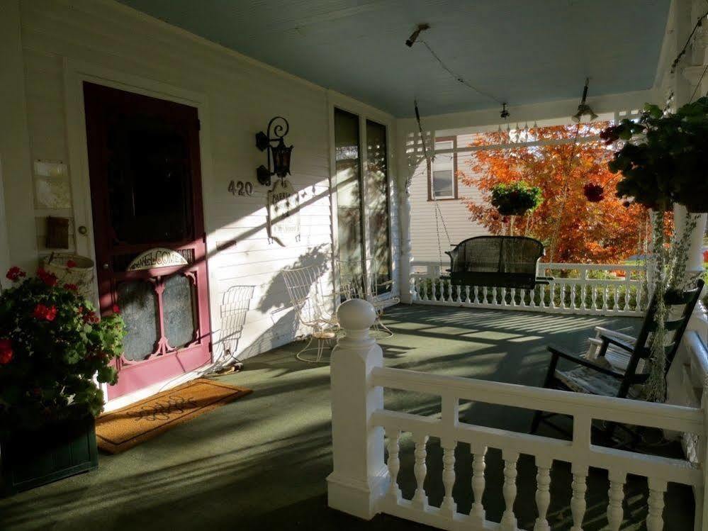 Carriage House Bed & Breakfast Winona Extérieur photo